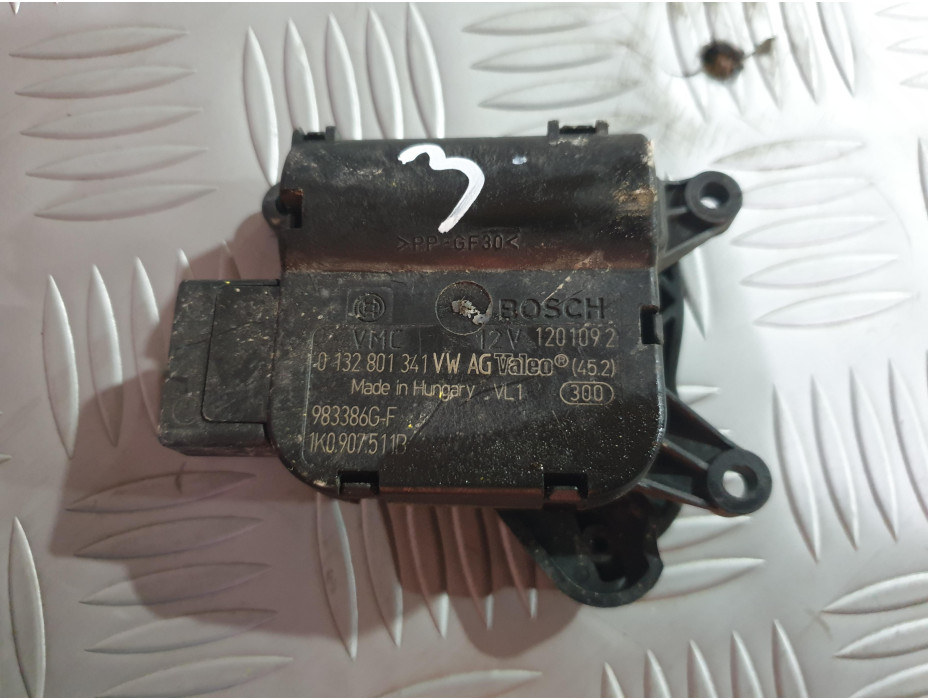 Моторче клапи парно за VW Passat CC 2.0TSI - Номер 3