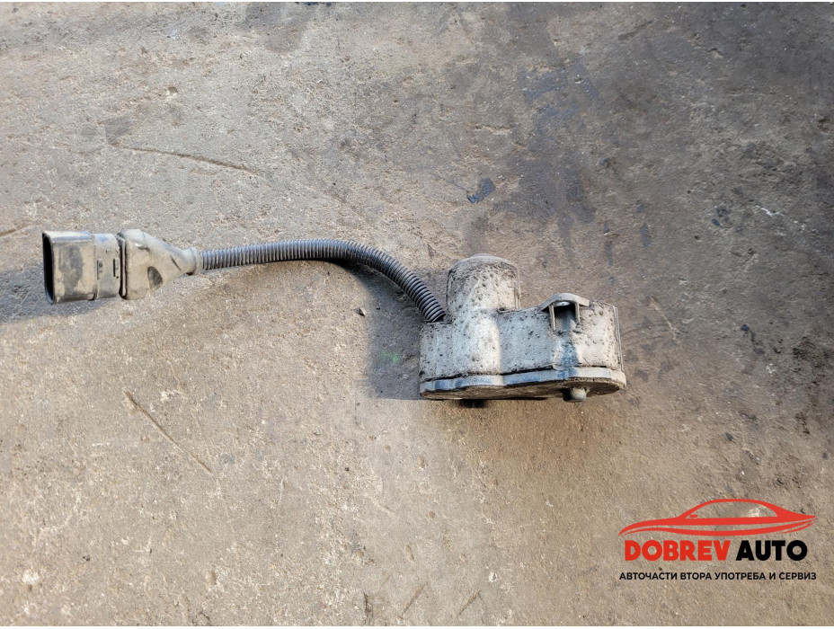 Моторче ръчна за Audi A8 D3 Моторче ръчна за Audi A8 D3