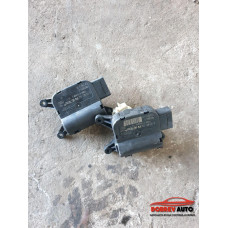 Моторчета за клапи за парно за VW Touran 1T