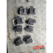 Моторчета клапи за парно (8 броя) за Audi A8 D3