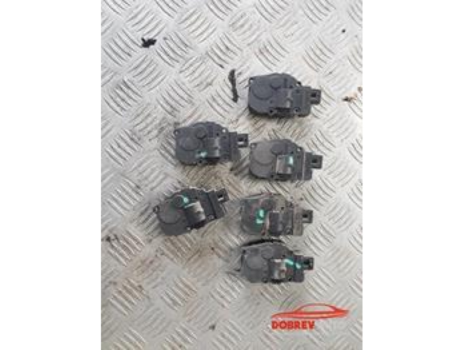 Моторчета клапи за парно за Mercedes ML 280 W164