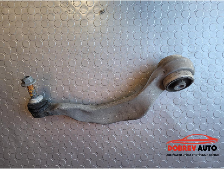 Носач (преден десен) за BMW 740d G11