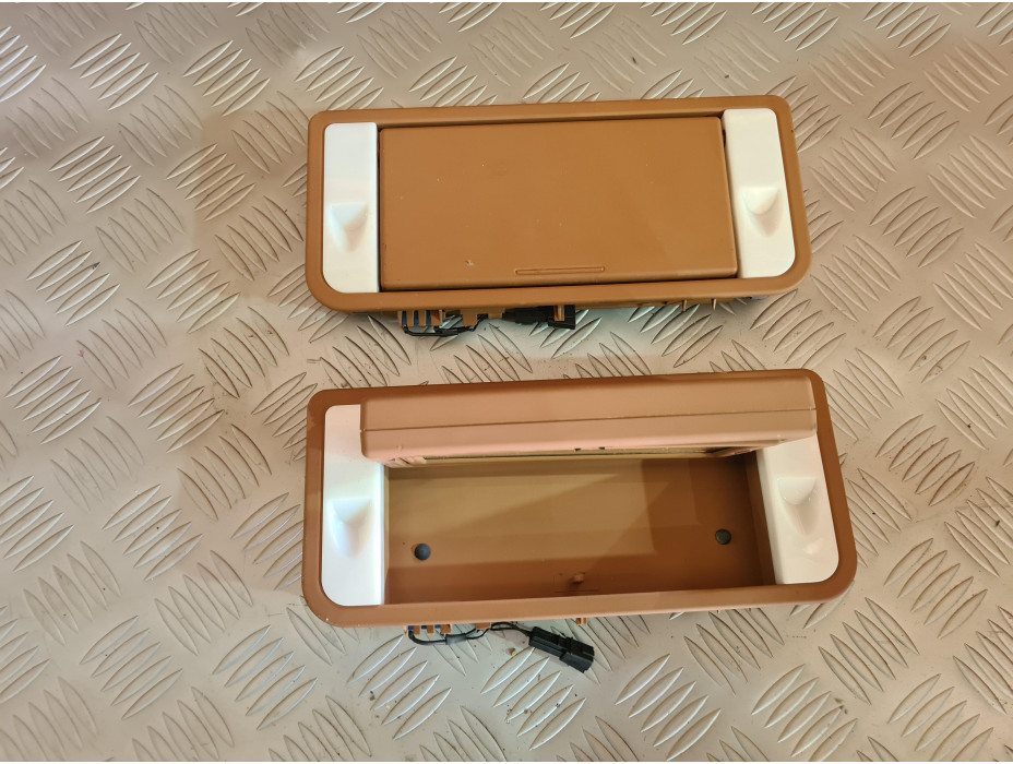 Огледала за таван за Audi A8 D3 4.2i Long