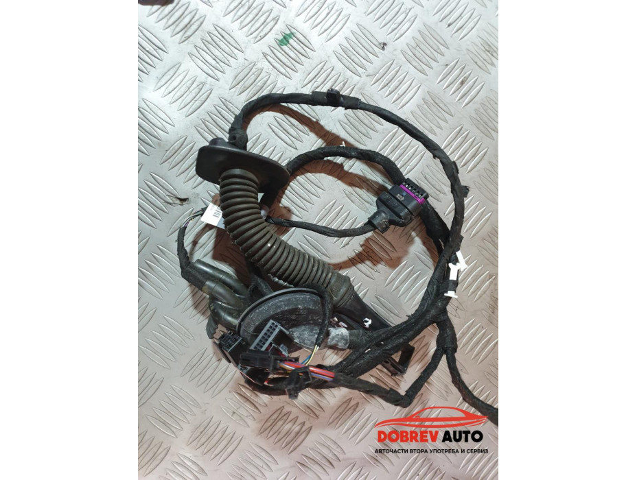 Окабеляване врата (задна дясна) за Audi A5 8T 2.0 TDI Sportback