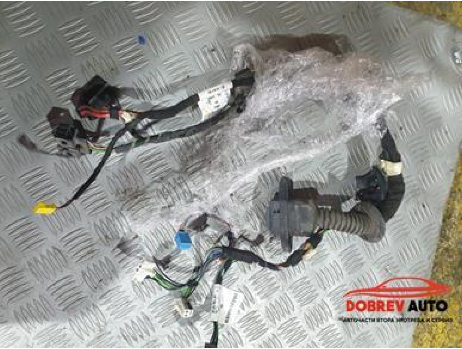 Окабеляване врата (предна лява) за Mercedes S 500 Long W221 Окабеляване врата (предна лява) за Mercedes S 500 Long W221