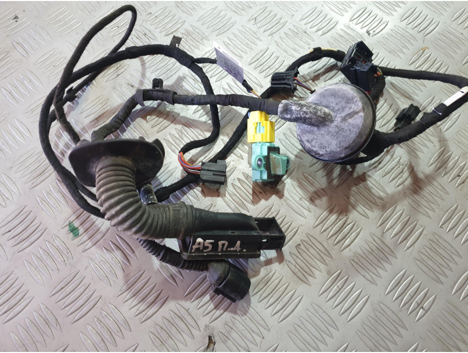 Окабеляване за предна дясна врата с мъртва точка за Ауди А5 8Т 2.7TDI