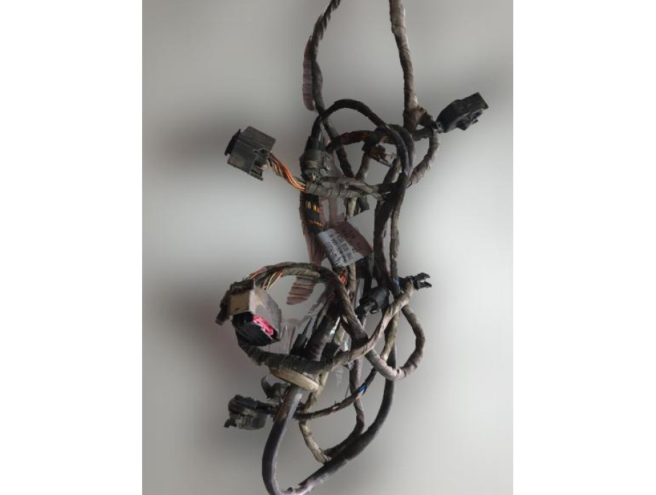 Окабеляване задна броня + мъртва точка за Ауди А5 8Т