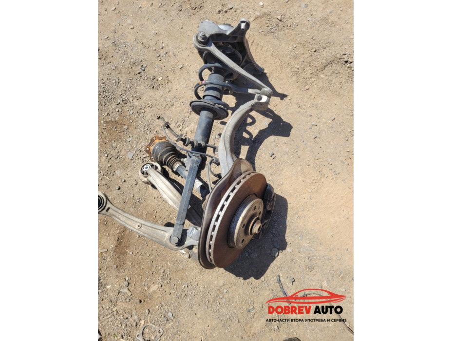 Окачване (предно ляво) за Audi A4 B8