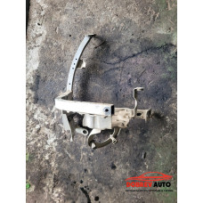 Основа (десен калник) за Audi A8 D3 4.2 FSI Основа (десен калник) за Audi A8 D3 4.2 FSI