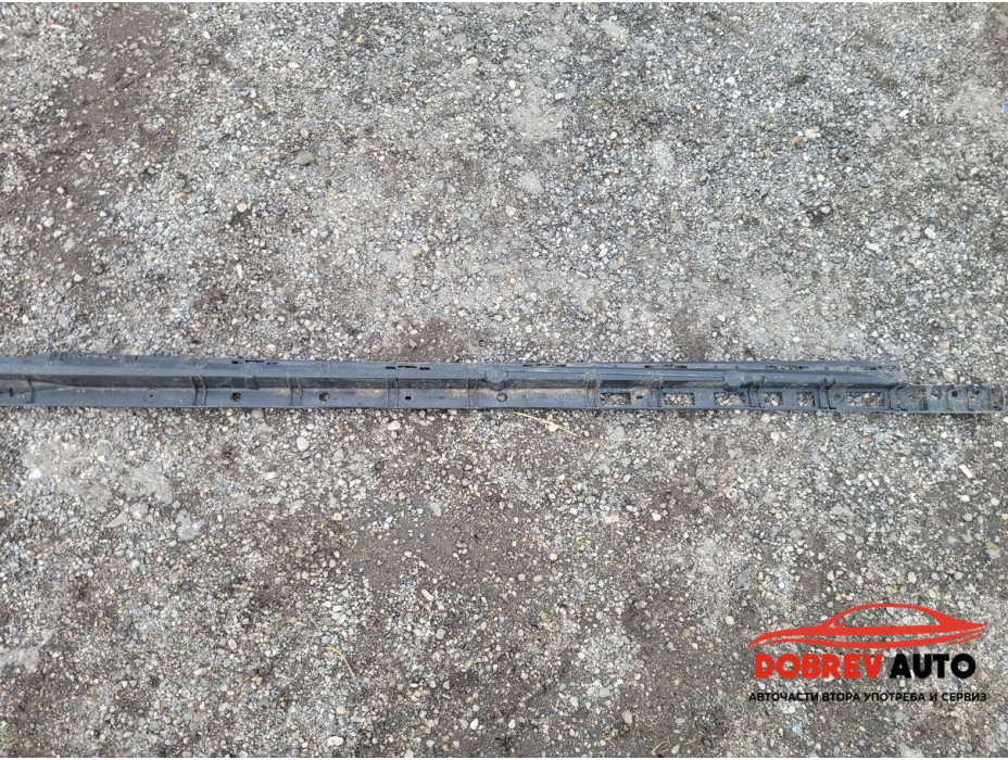 Основа (десен праг) за Mercedes GLE C292