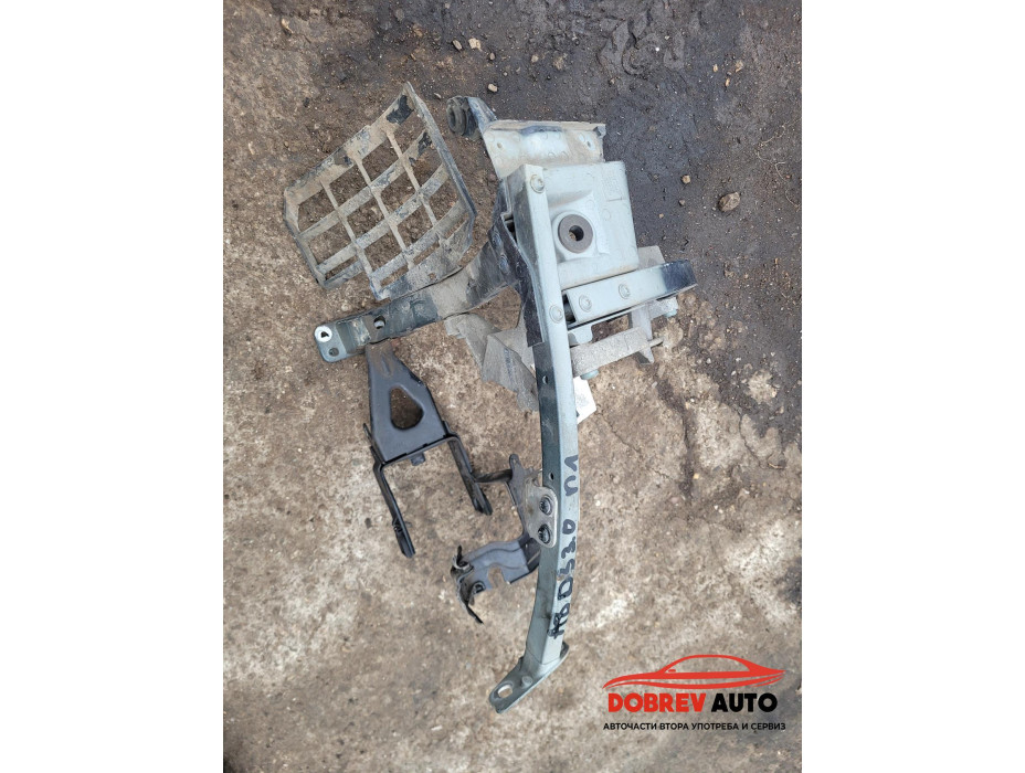 Основа (ляв калник) за Audi A8 D3