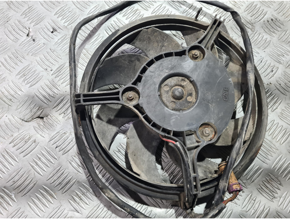 Охладителна перка - електрическа за VW Passat B5 2.5 TDI Охладителна перка - електрическа за VW Passat B5 2.5 TDI