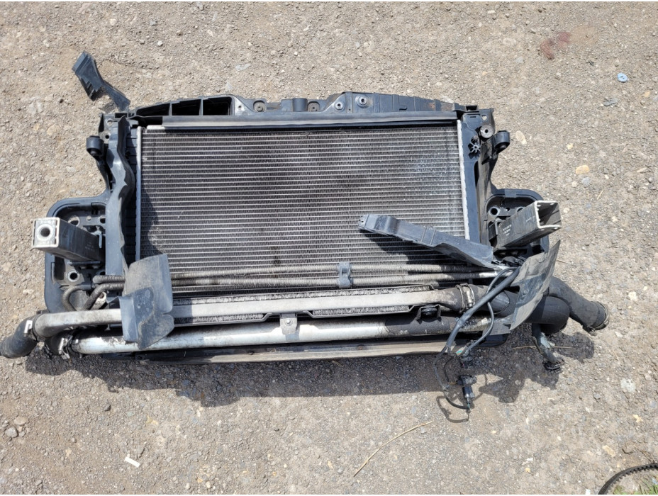 Очиларка (оборудвана) за Audi A6 C6 (4F) Очиларка (оборудвана) за Audi A6 C6 (4F)