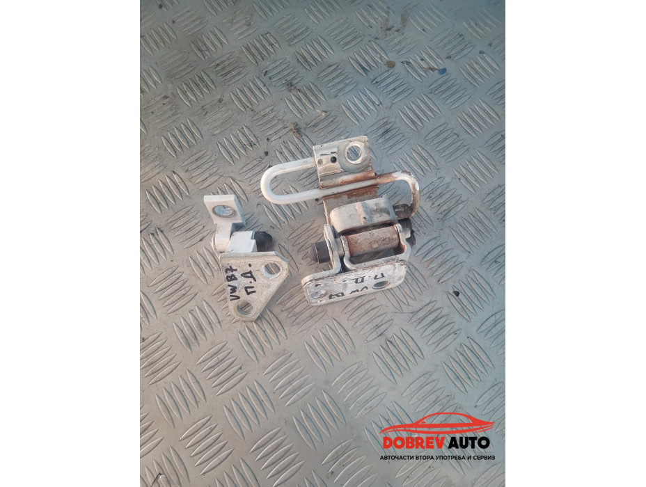 Панти врата (предна дясна) за VW Passat B7 Панти врата (предна дясна) за VW Passat B7