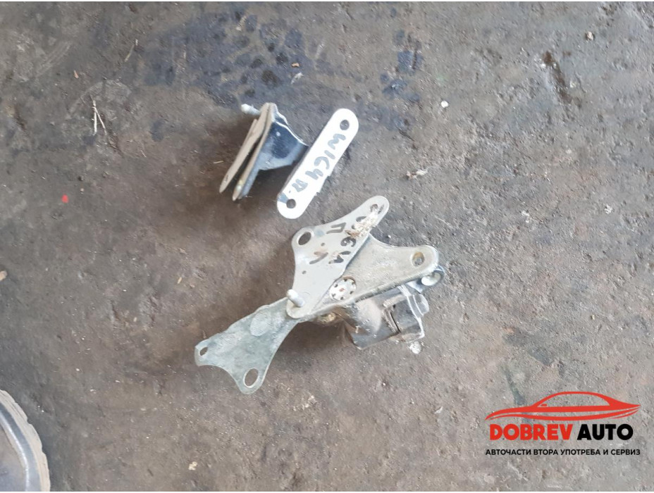 Панти врата (предна лява) за Mercedes ML Class W164 Панти врата (предна лява) за Mercedes ML Class W164