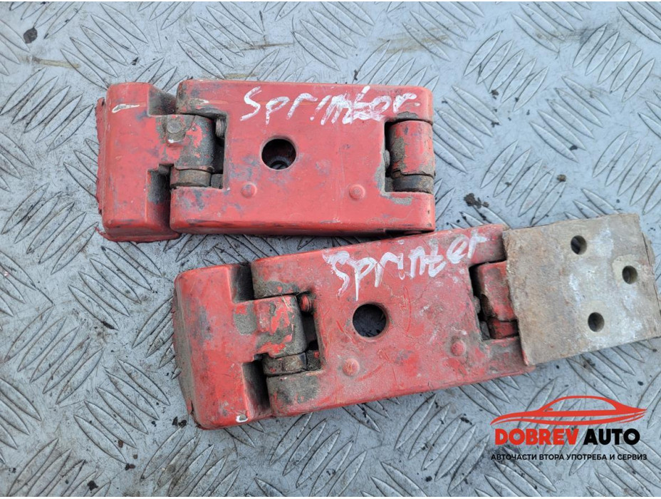 Панти (задна лява врата) за Mercedes Sprinter I