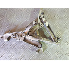 Панти преден капак за Mercedes E Class W211 2.7CDI