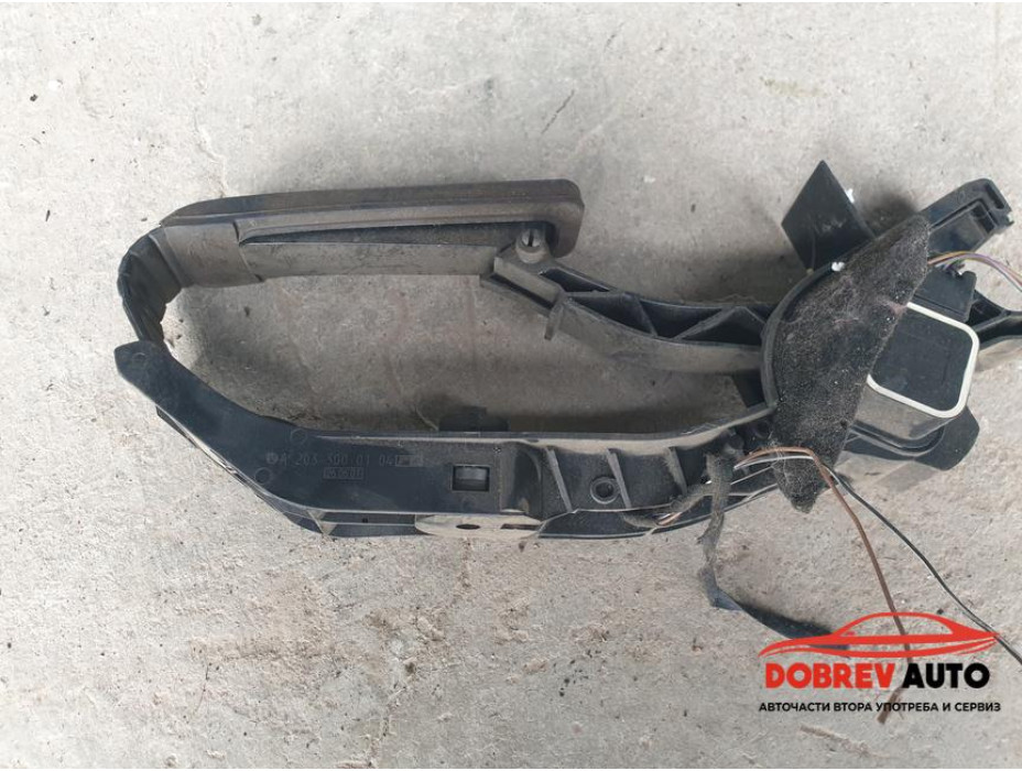 Педал газ за Mercedes C W203