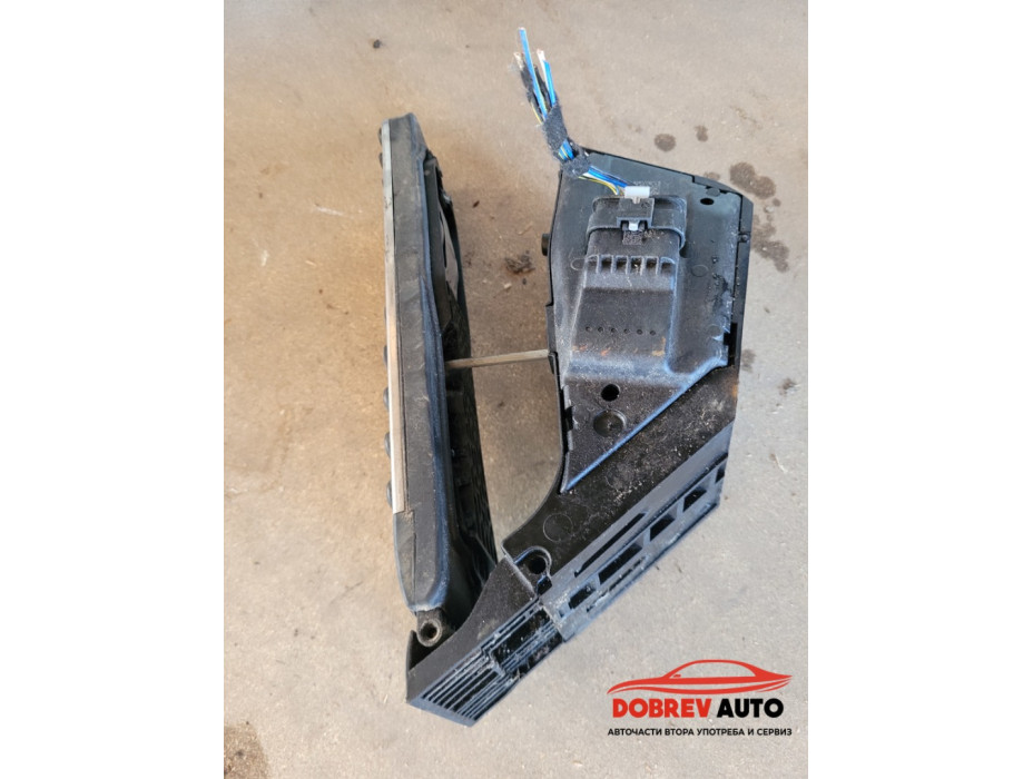 Педал за газ за Mercedes E Class W213 E220 CDI