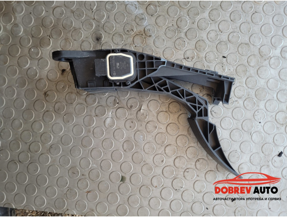Педал за газ за Mercedes ML Class W164