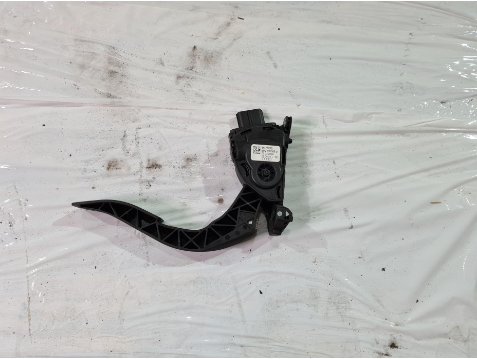 Педал за газ за Ауди А4 Б8 / Audi A4 B8 2.0 TDI комби