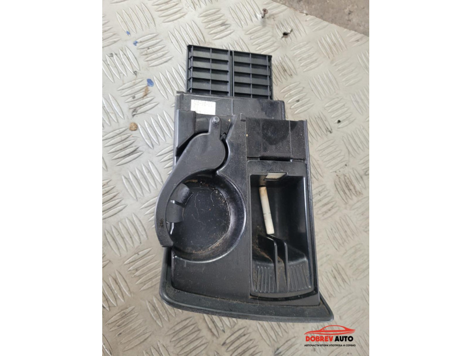 Пепелник (преден) за Mercedes Viano W639