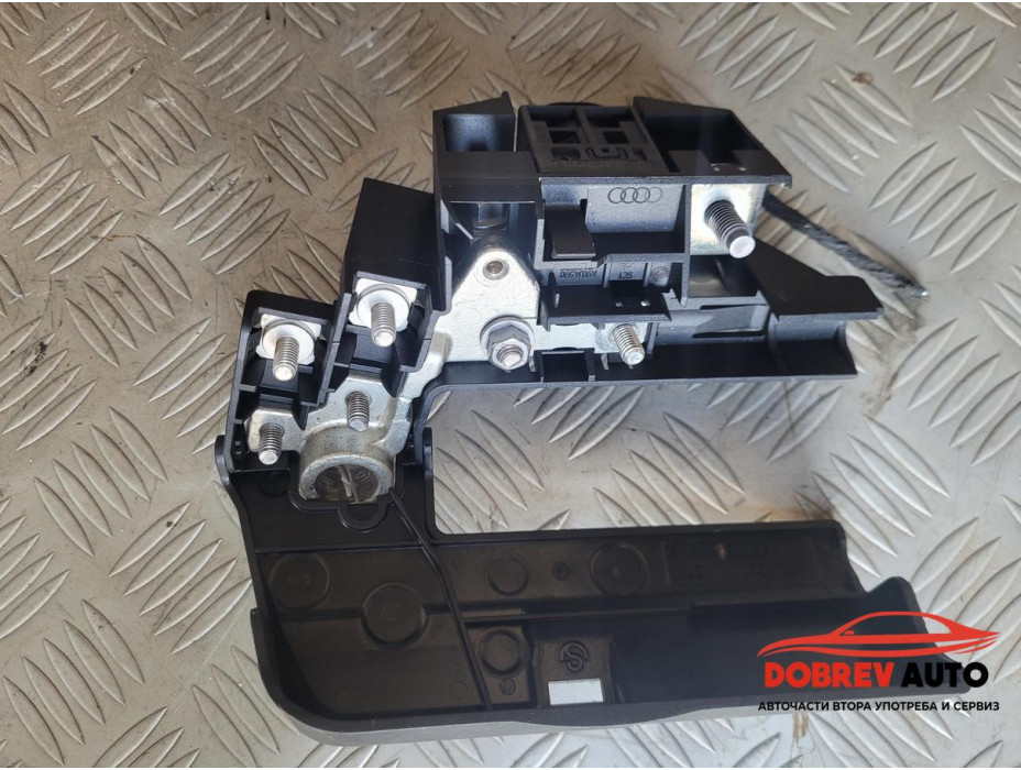 Пиропатрон за Audi A8 D4 3.0 TDI Пиропатрон за Audi A8 D4 3.0 TDI