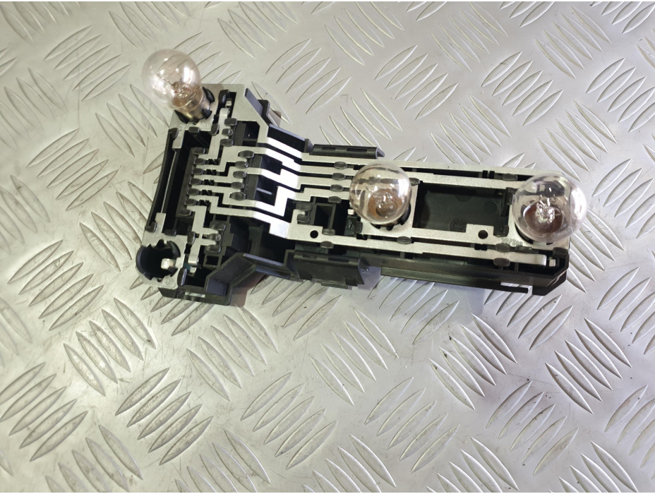 Платка за десен стоп за VW Passat B5 1.8 T комби