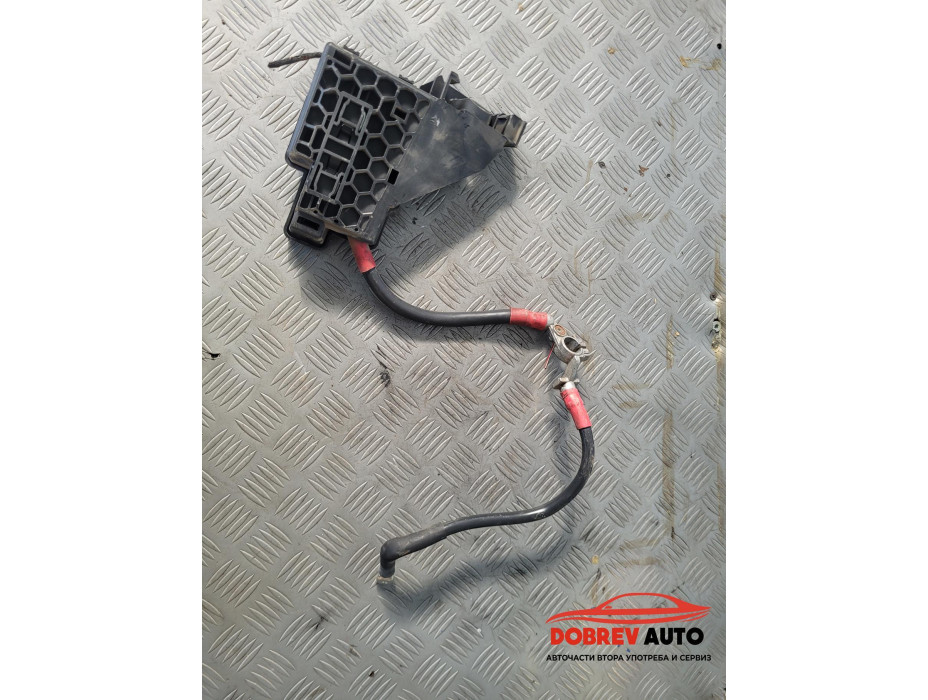 Плюсов кабел за Audi A8 D3 4.2 FSI Плюсов кабел за Audi A8 D3 4.2 FSI