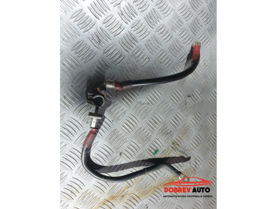 Плюсов кабел за Audi A8 D3 4.2 TDI