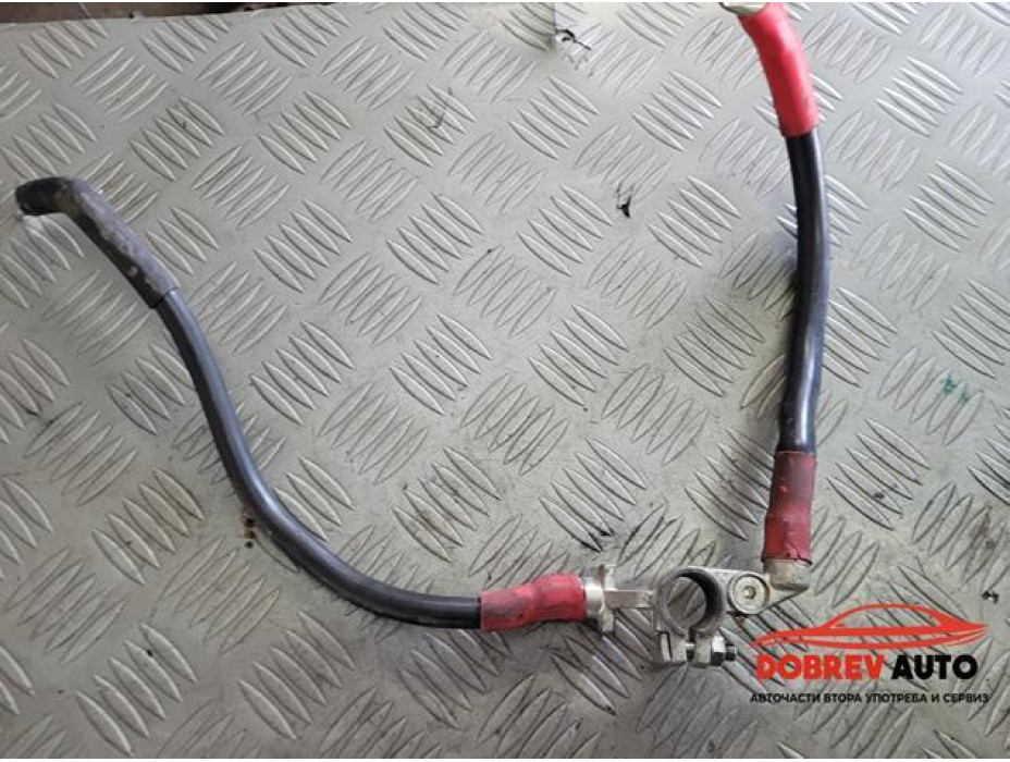 Плюсов кабел за Audi A8 D3 6.0 W12