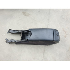 Подлакътник за Mercedes E Class W211 2.7CDI