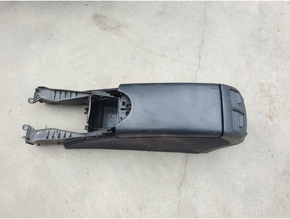 Подлакътник за Mercedes E Class W211 2.7CDI