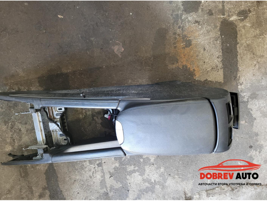 Подлакътник за Mercedes ML Class W164