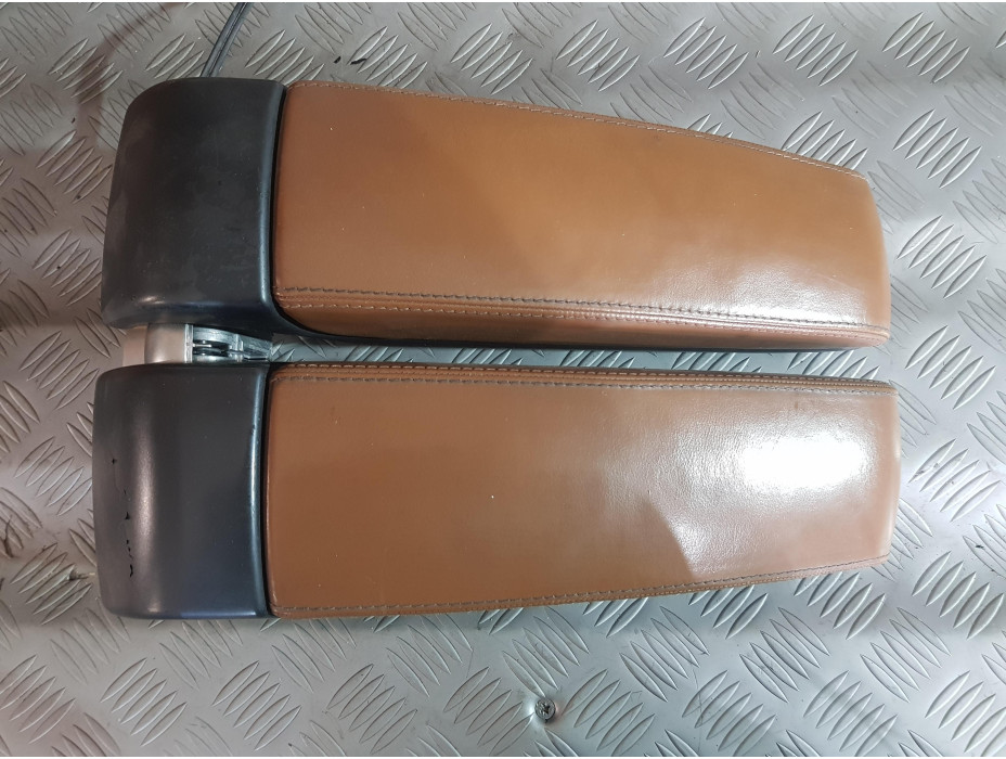 Подлакътник за Ауди А8 Д3 / Audi A8 D3 4.2 i 335к.с.