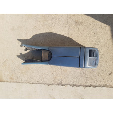 Подлакътник за Мерцедес Е Класа W211 / Mercedes E Class W211 Подлакътник за Мерцедес Е Класа W211 / Mercedes E Class W211