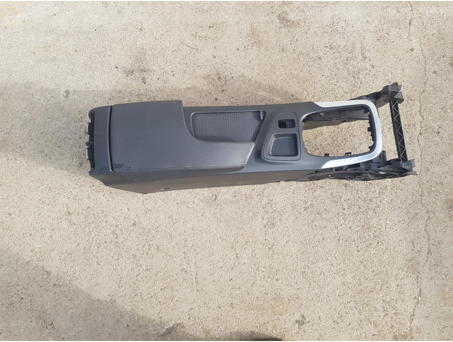 Подлакътник за Опел Инсигния А / Opel Insignia A