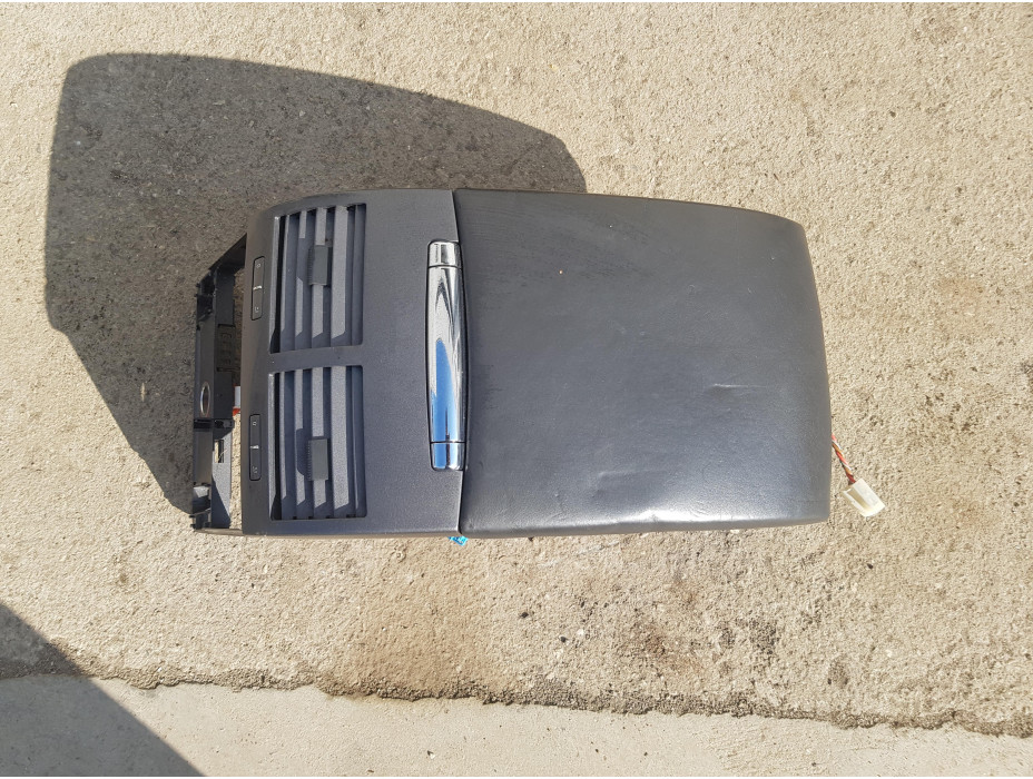 Подлакътник за Фолксваген Файтон / Volkswagen Phaeton Подлакътник за Фолксваген Файтон / Volkswagen Phaeton