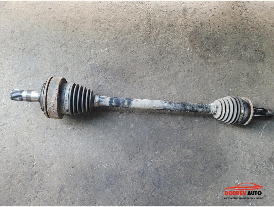 Полуоска (задна дясна) за Mercedes Viano W639