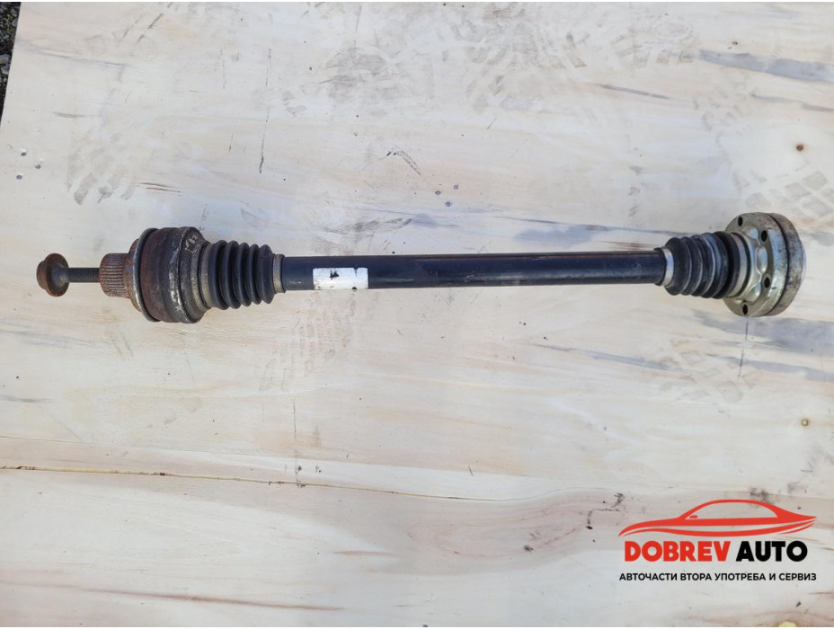 Полуоска задна лява за AUDI Q8 4M 5.0TDI Полуоска задна лява за AUDI Q8 4M 5.0TDI
