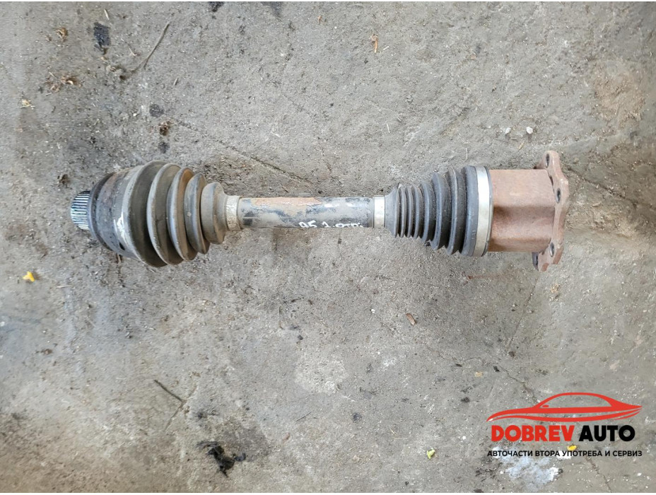 Полуоска (предна дясна) за Audi A5 8F 2.0 TDI