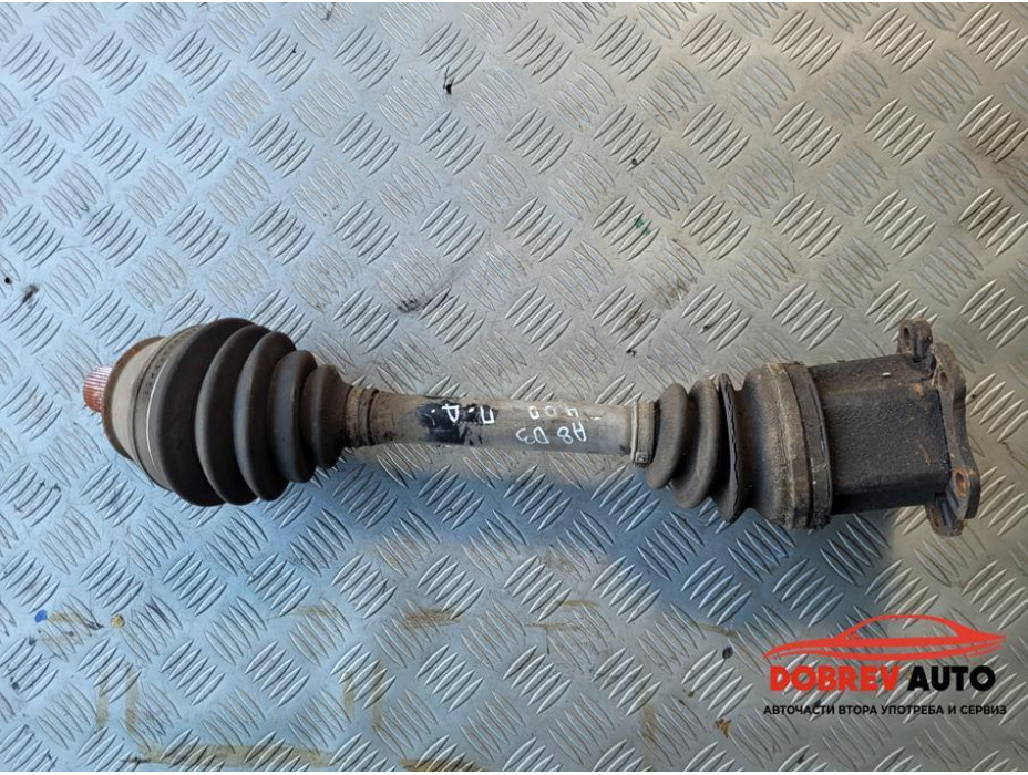 Полуоска (предна дясна) за Audi A8 D3 4.0 TDI Полуоска (предна дясна) за Audi A8 D3 4.0 TDI