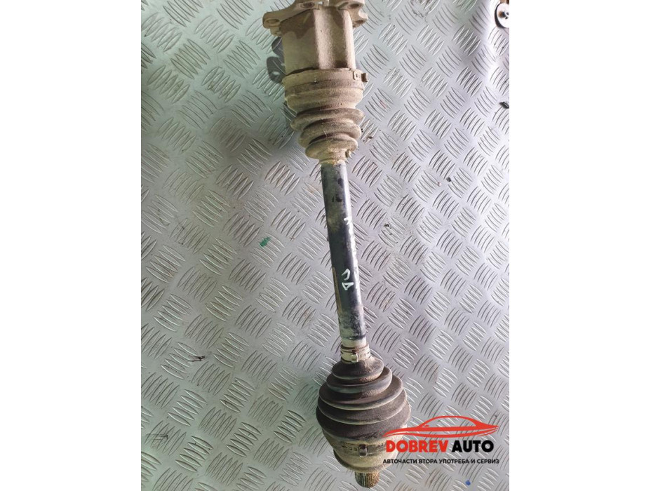 Полуоска (предна дясна) за Audi A8 D3 4.2 FSI Long