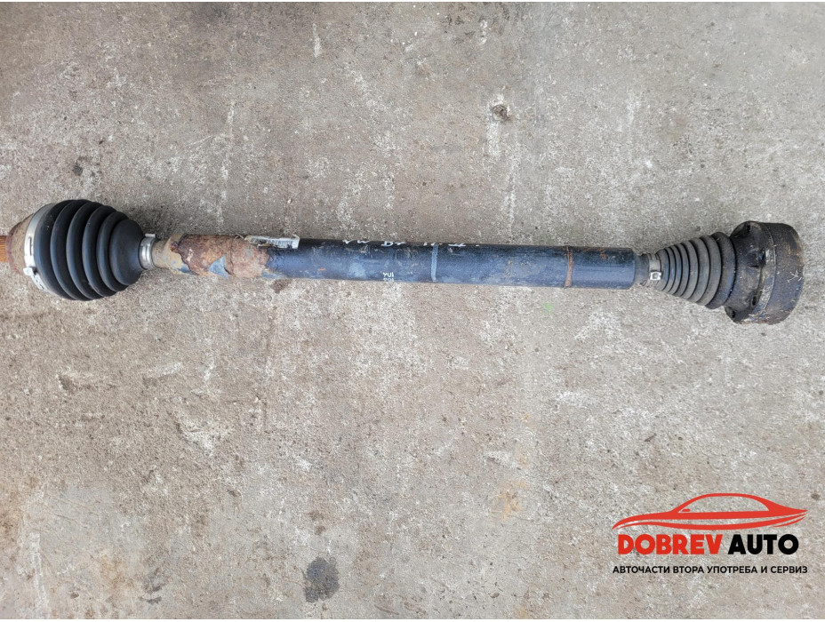 Полуоска (предна дясна) за VW Passat B7 3.0 TDI Полуоска (предна дясна) за VW Passat B7 3.0 TDI