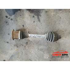 Полуоска (предна лява) за Audi A5 8F 2.0 TDI