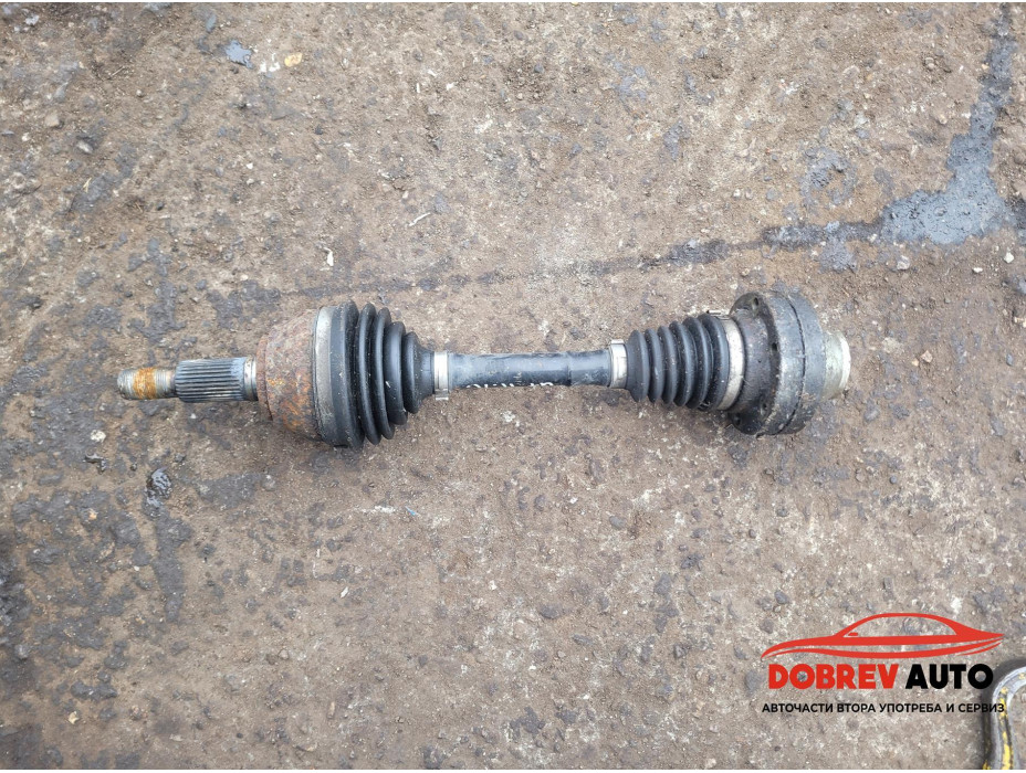 Полуоска предна лява за Audi Q7 4L