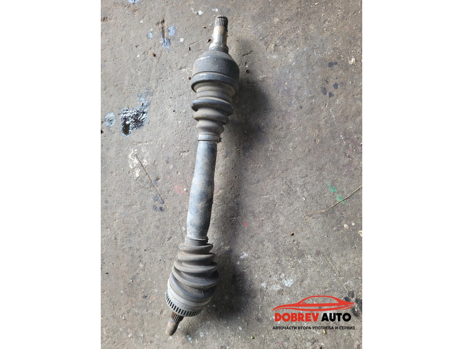 Полуоска (предна лява) за Mercedes Vaneo W414