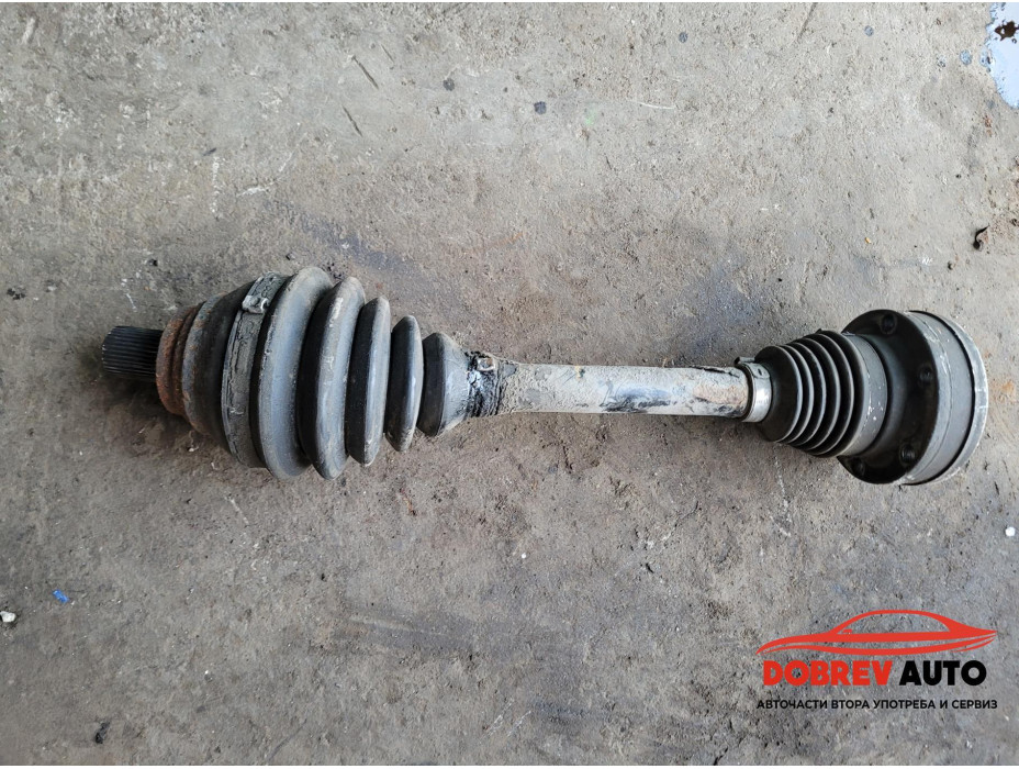 Полуоска (предна лява) за VW Touran 1T