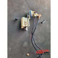 Помпа резервоар за Mercedes C Class W203