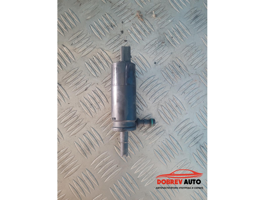 Помпа чистачки за Mercedes E Class W210